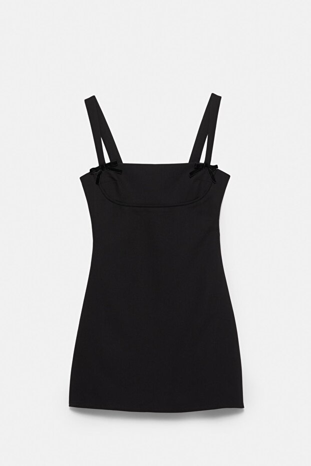 Askılı, fiyonklu kısa elbise - 5