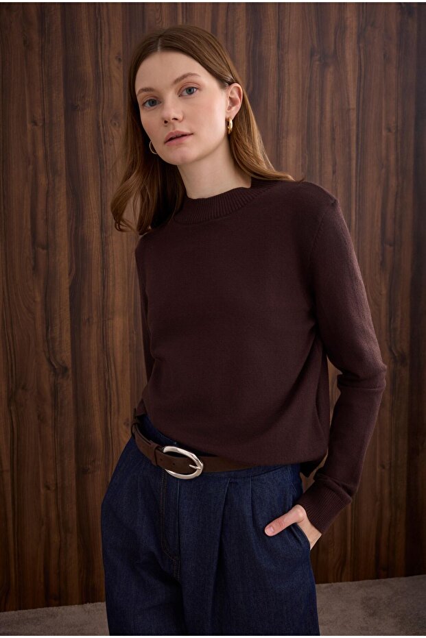 Basic Sweater Brown