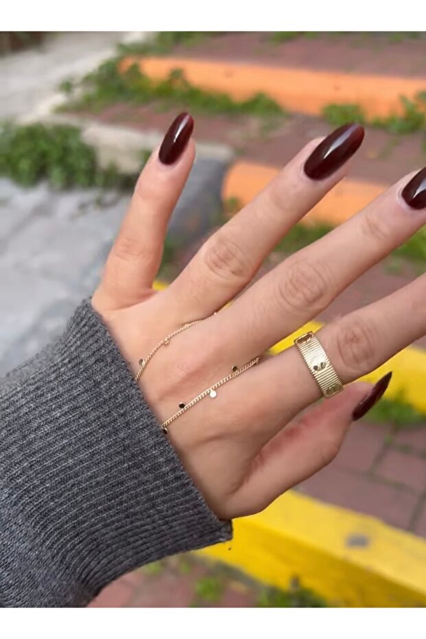 خاتم الحب المماثل للعلامة التجارية - 2