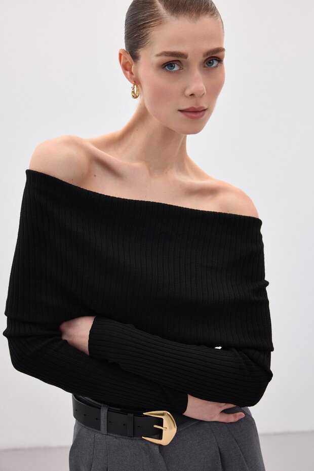 Madonna Yaka Triko - Siyah - 1