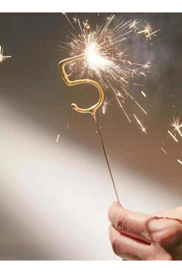 Gold Sparkler Candle - Number 5