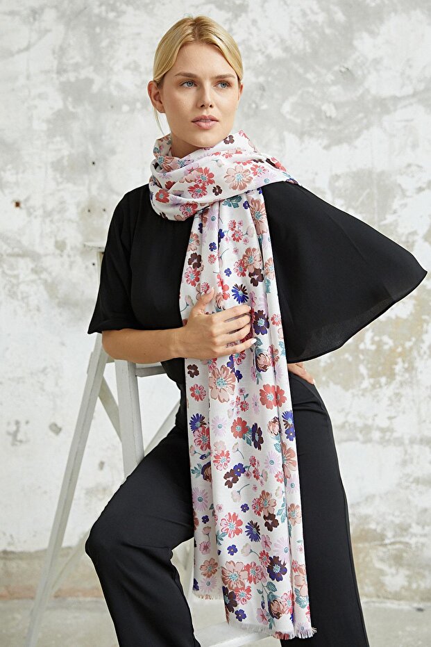 Flower Pattern White Cotton Shawl - 1