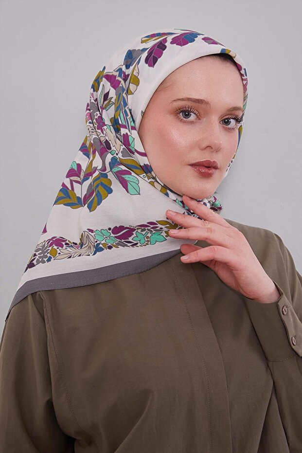 وشاح أورا بنمط أوراق الزهور الرمادية - 3