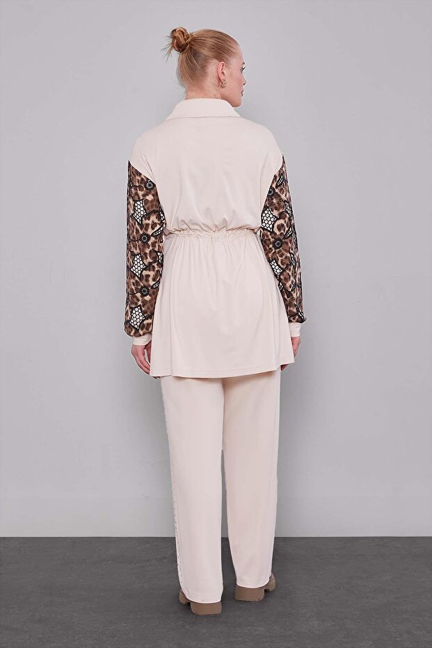 طقم مكون من قطعتين بنمط أكمام الفهد باللون البيج - 6