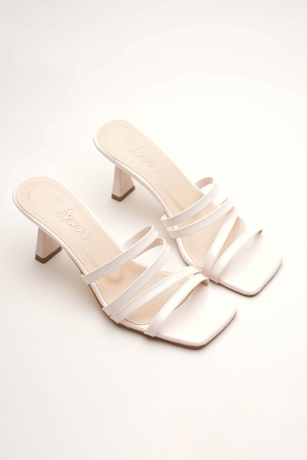 Women's Blunt-Toe Design Heeled Slippers Prana Beige Patent Leather