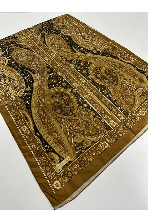 شال قطني ناعم من أرسيل مودا LBD3008