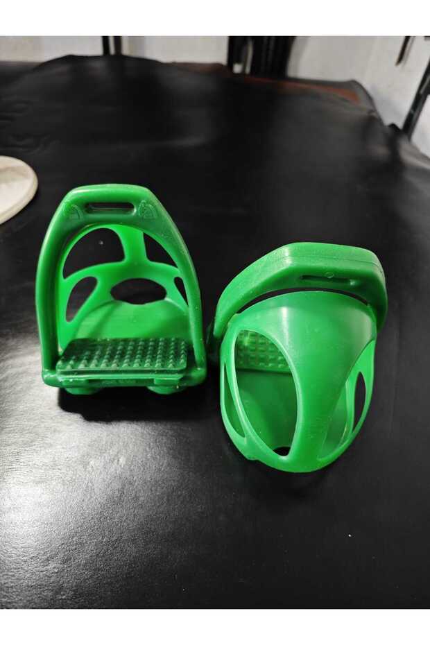 Green Composite Closed Stirrup
