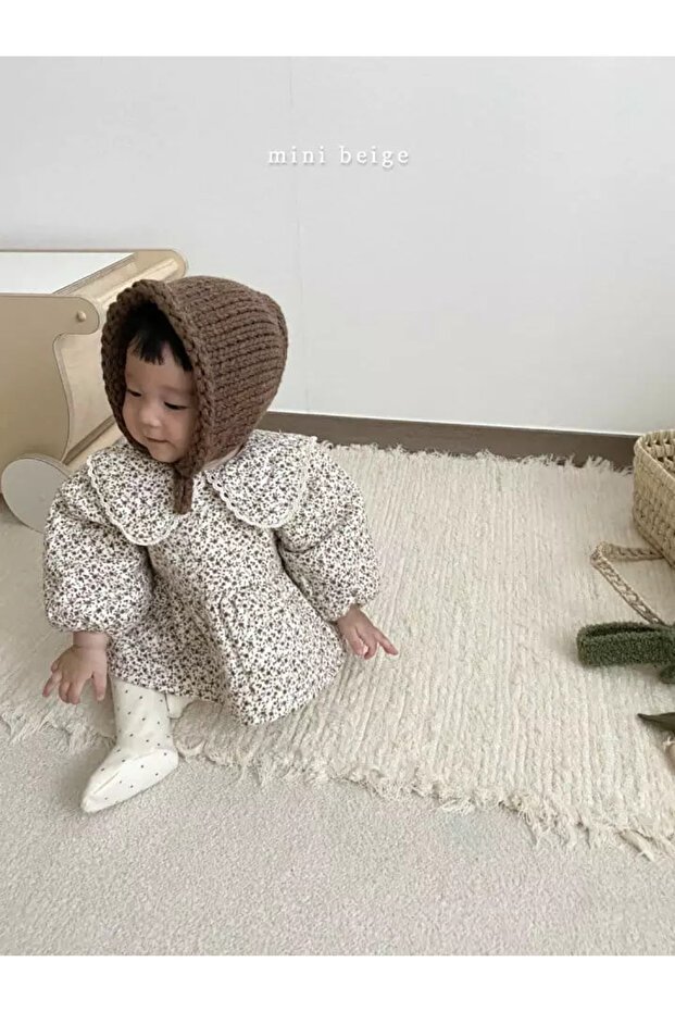 بلوزة بياقة صغيرة - بيج - 1