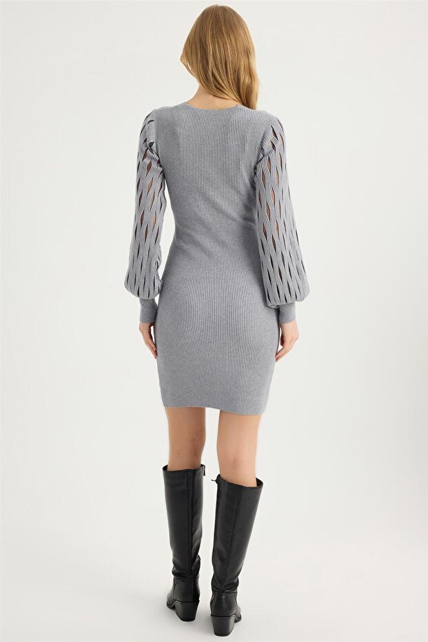 Triko Simli V Yaka Elbise - 5