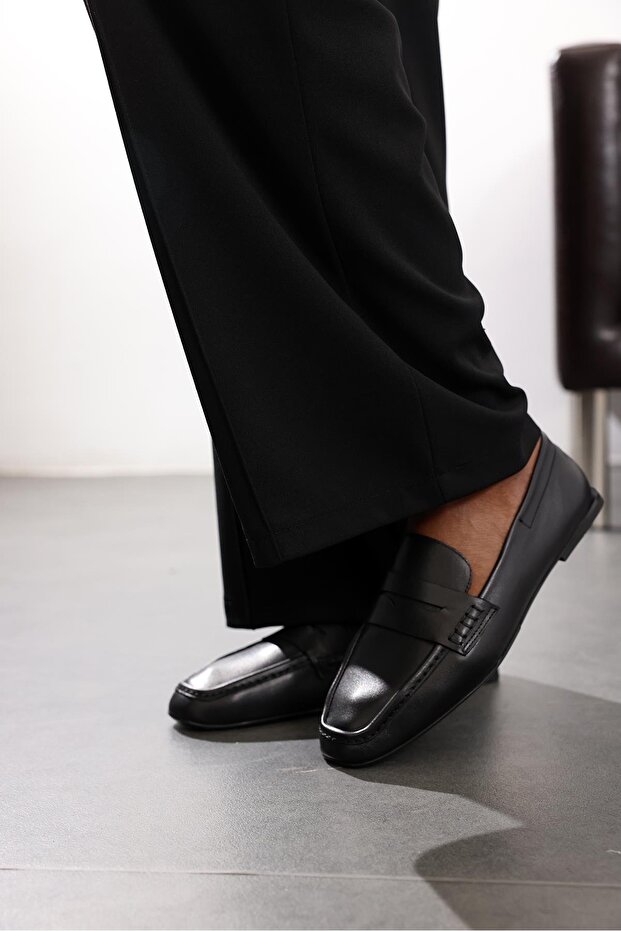Black Loafer 39920