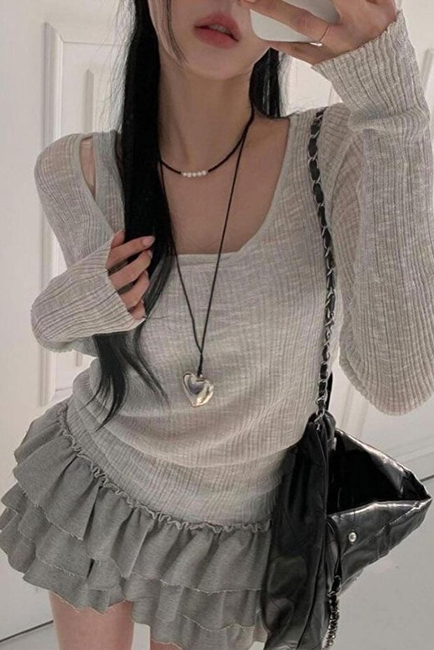 Gray Ek Strap Madonna Collar Harajuku Y2K Long Sleeve Crop