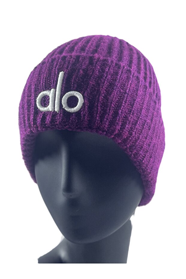 Embroidered beret