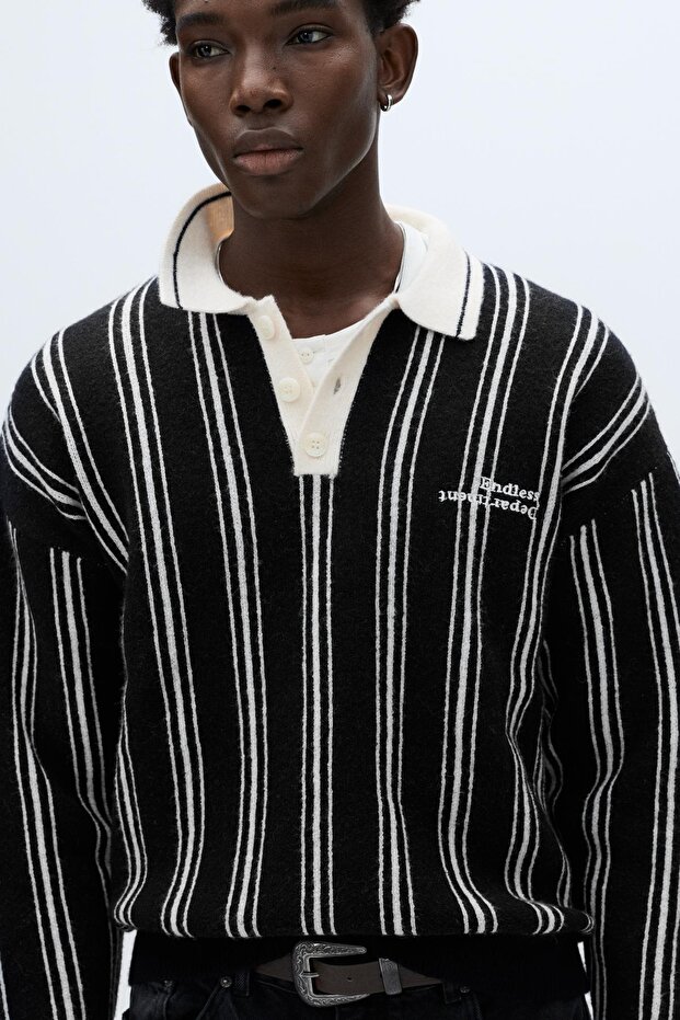 Çizgili örgü polo yaka kazak - 6