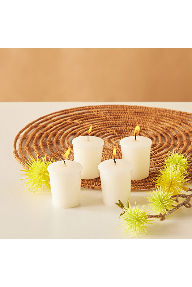 Essentials 4-Piece Vanilla Fleur Scented Votive Candle Set - 6 cms