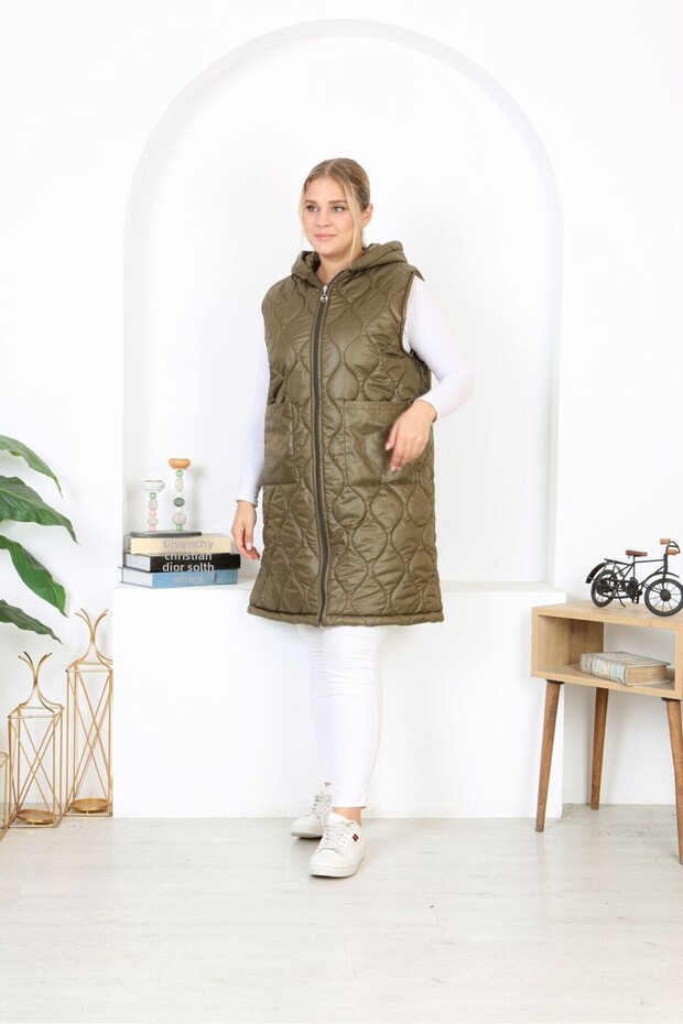 Women's Large Size Khaki Hooded Long Vest with Quilted Pockets 65N38334
