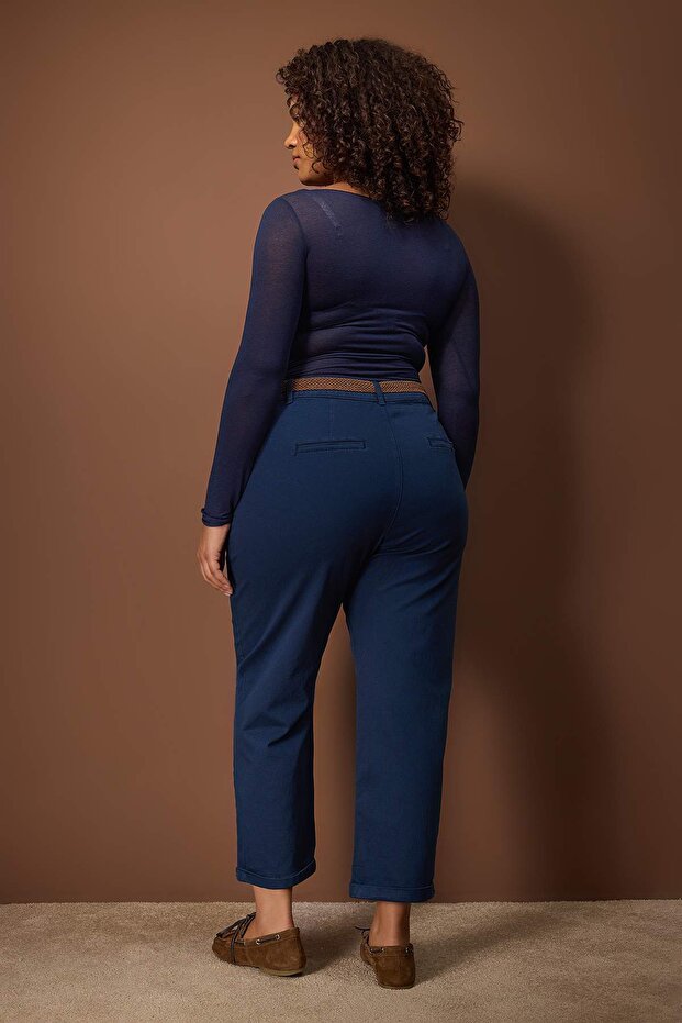 Lacivert Yüksek Bel Kemerli Mom Fit Denim Büyük Beden Jeans TBBAW26CJ00026 - 4