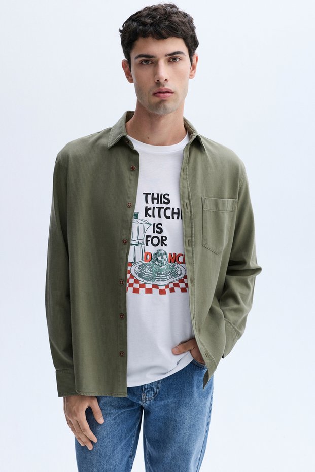 Men's Khaki Regular Fit Long Sleeve Casual Shirt