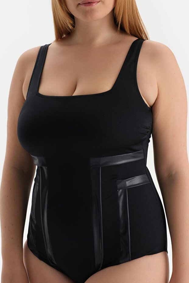 Siyah Kare Yaka Mayo - 6