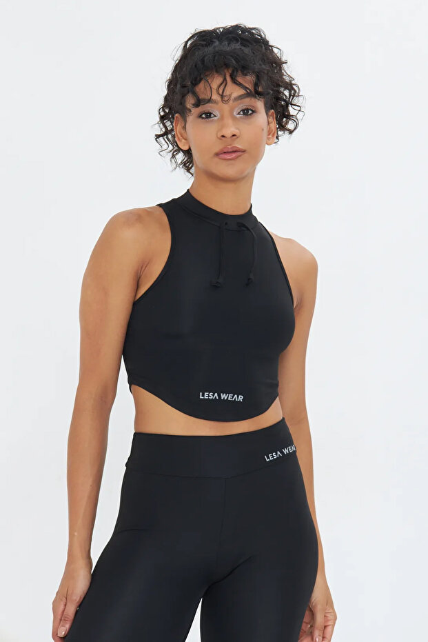 Soft Touch Fitted Rope Detailed Sports Crop Bra