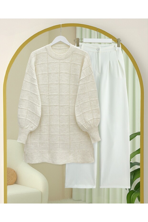 Square Patterned Slit Soft Knit Tunic - Ecru - 4