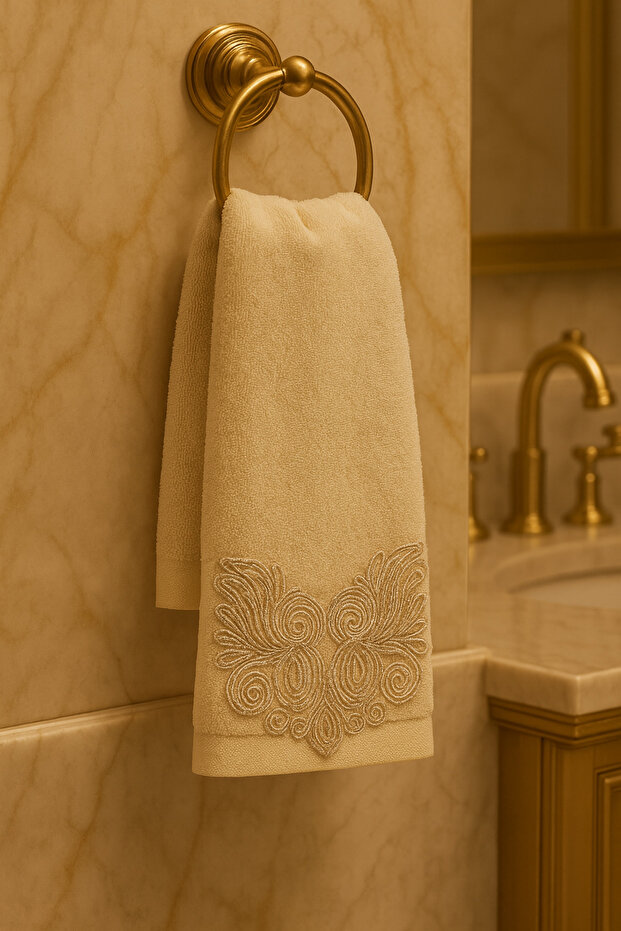Vale Velvet Towel 50&90