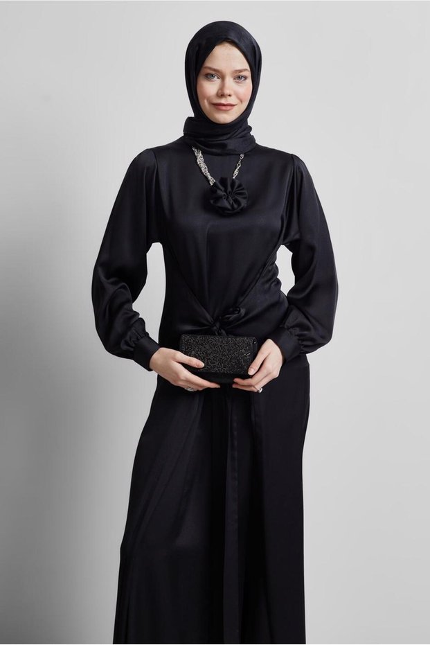 Brooch Detailed Dress 44631