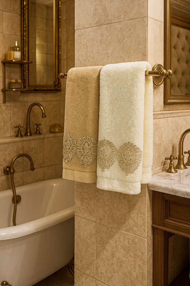 Nergis French Laced 2-Piece Towel Set 50&90