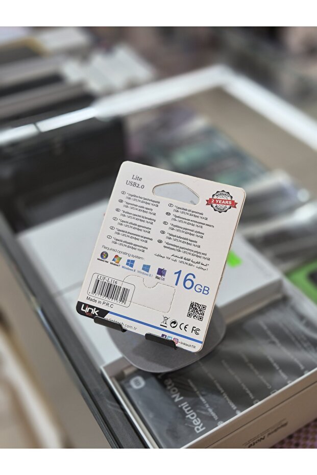 ذاكرة فلاش USB 16 جيجابايت لايت - تصميم خفيف الوزن 8 ميجابايت/ثانية - 3
