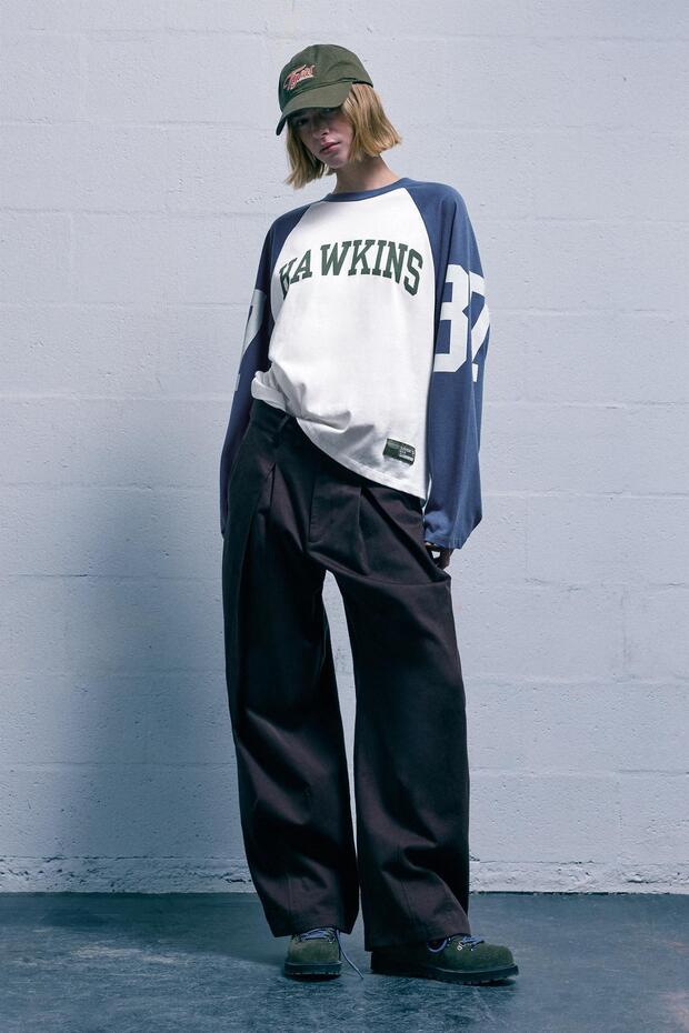 Stranger Things Hawkins Tişört - 2