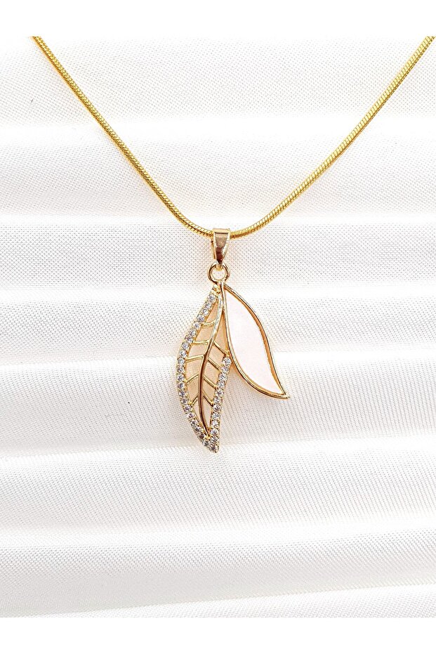 Gold Leaf Necklace – Zircon Stone, Elegant and Nature-Inspired Design