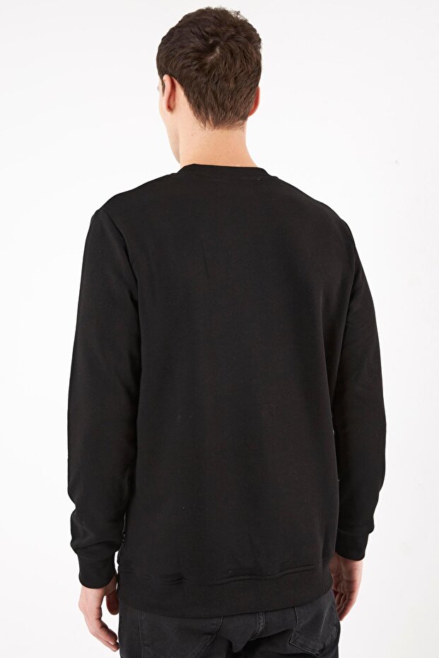 Black THE COLOUR - 2