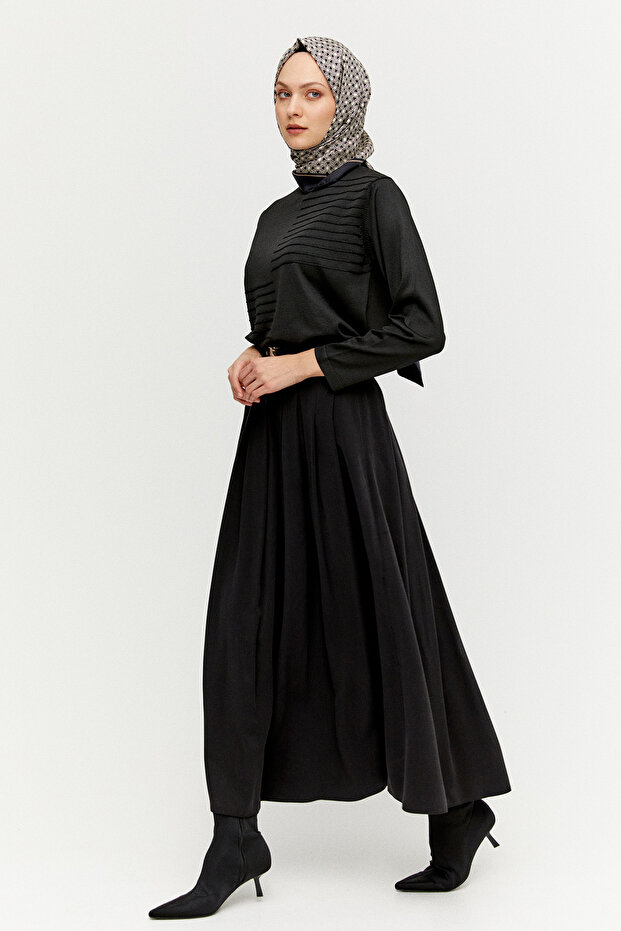 Simli Şerit Detaylı Triko Bluz - 2