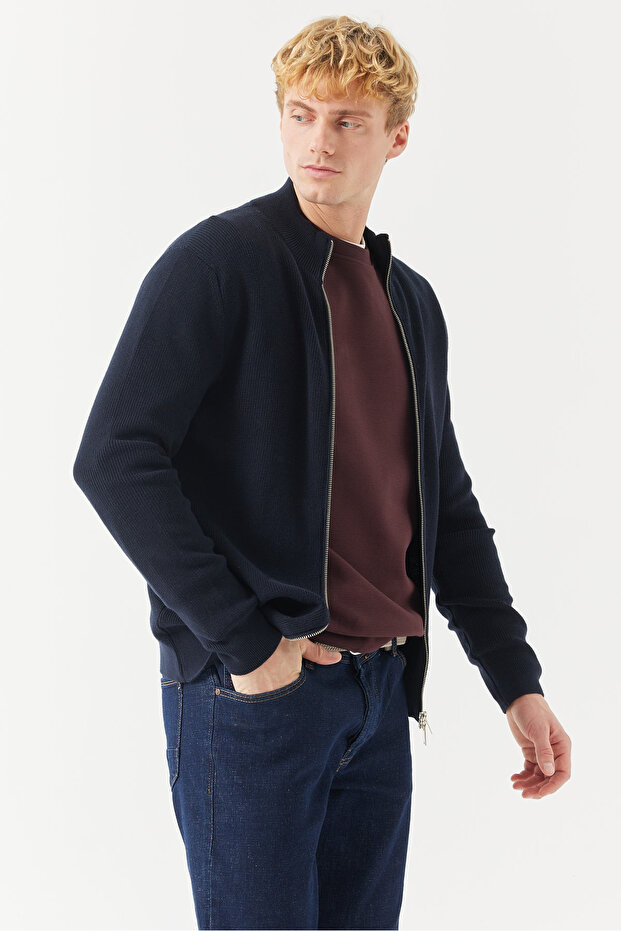 Men's Stand Collar Knitwear Sweater