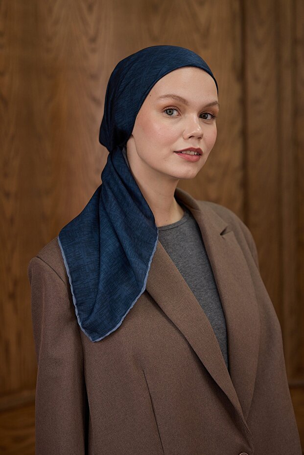 Winter Bloom Soft Eşarp Lacivert - 1