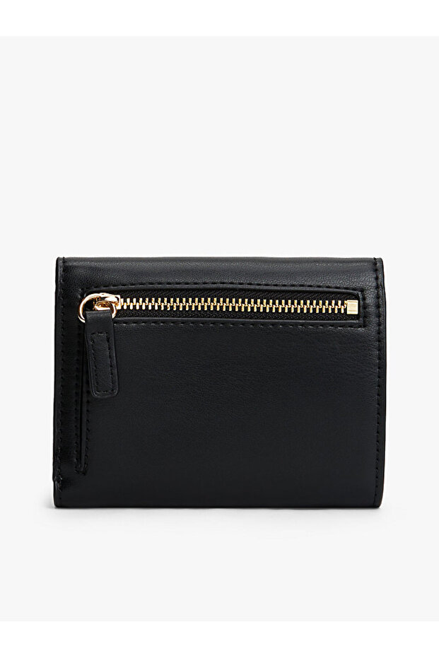 TH HERITAGE TRIFOLD - 2