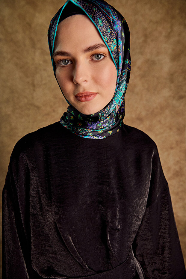 Drape Detaylı Jakarlı Elbise - 5