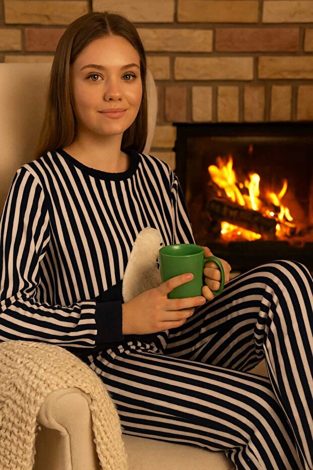 Pijama Takımı - 4