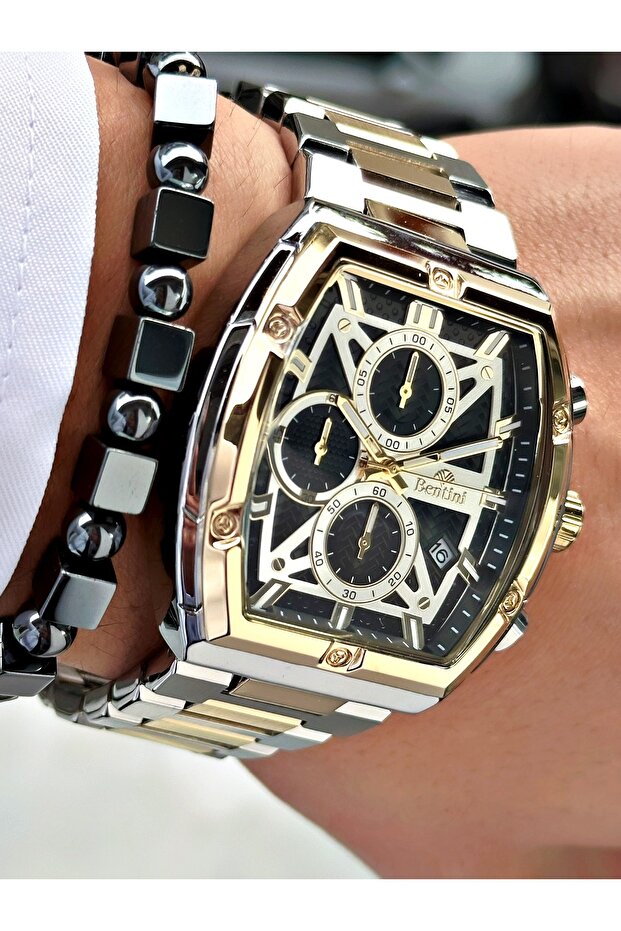 Functional Men's Watch with Rectangular Design - 1