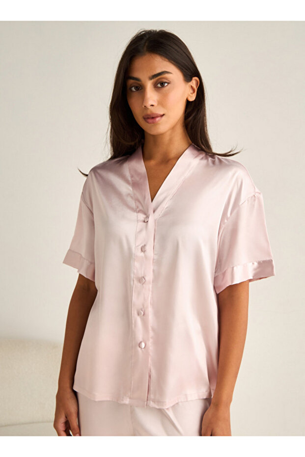 طقم بيجاما قميص بأزرار وبنطال - 2