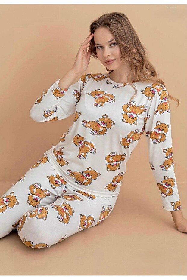 طقم بيجامة ناعمة منقوشة برقبة دائرية - 1