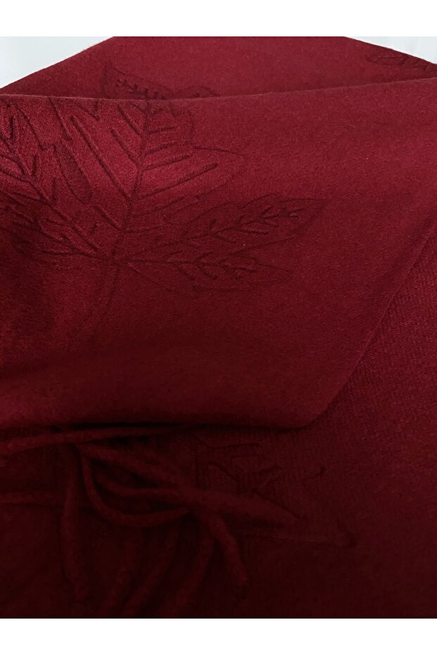 Large Leaf Patterned Winter Shawl - 2