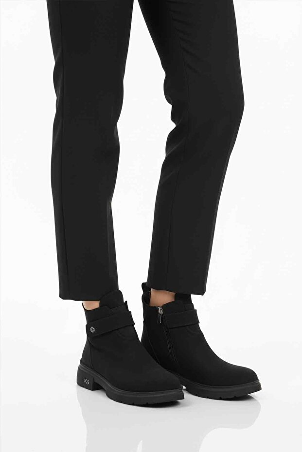 Black Nubuck Leather Non-Slip Cold Resistant Women's Boots Pc-55336 Z