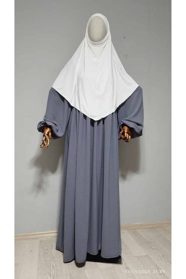Short Length Sandy Souffle Khimar Ready to Wear Hijab Scarf White