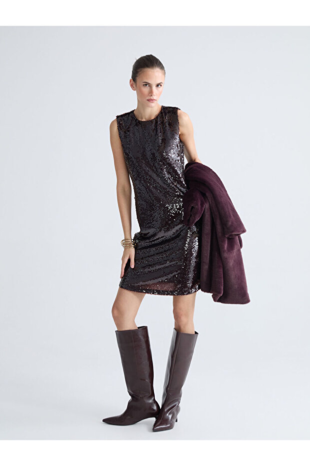 Timeless Clothing & Timeless Choices Zero Roba Collar Sequined Mini Dress