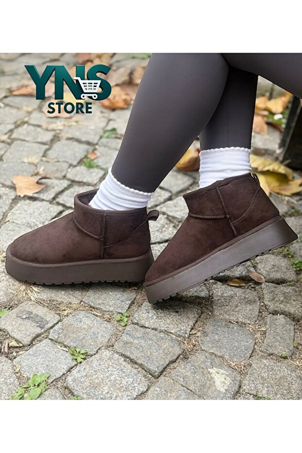 Ynsugee Boots Brown