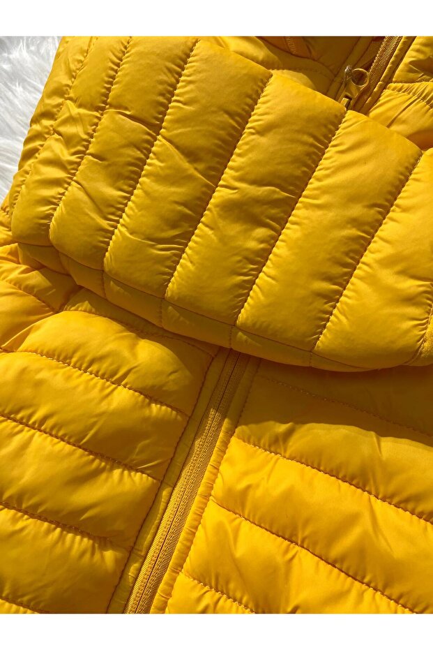 معطف منفوخ بلون واحد للجنسين - 2