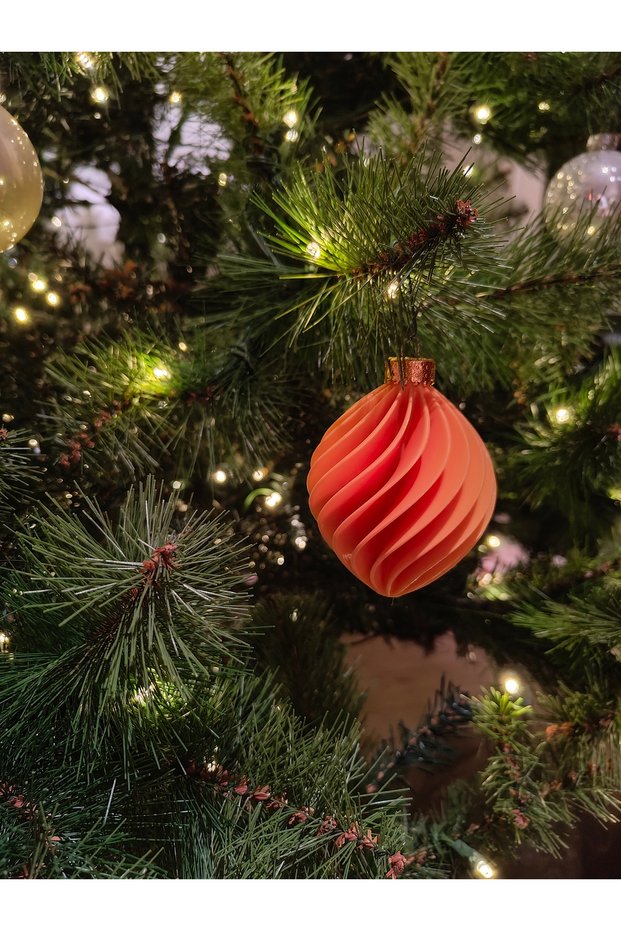 Christmas Tree Snowflake & Decorative Ball Ornament