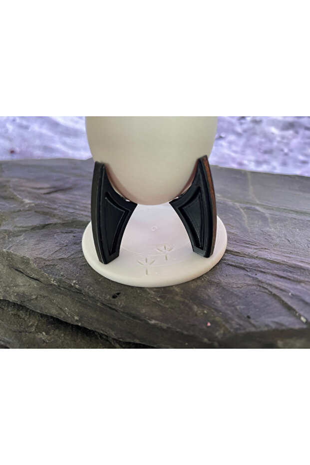 Single presentation rocket egg holder - 2