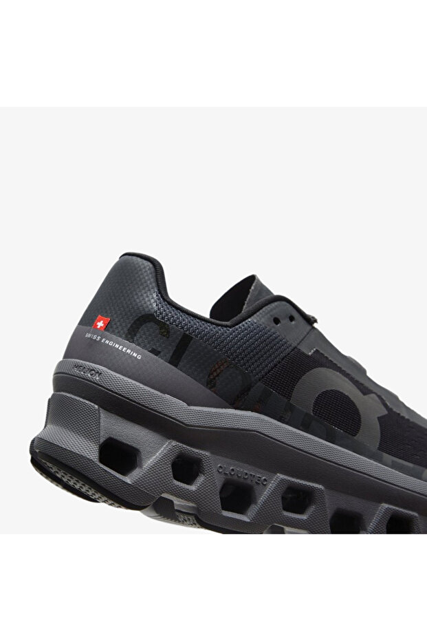 Cloudmonster „Magnetul Negru” - 4