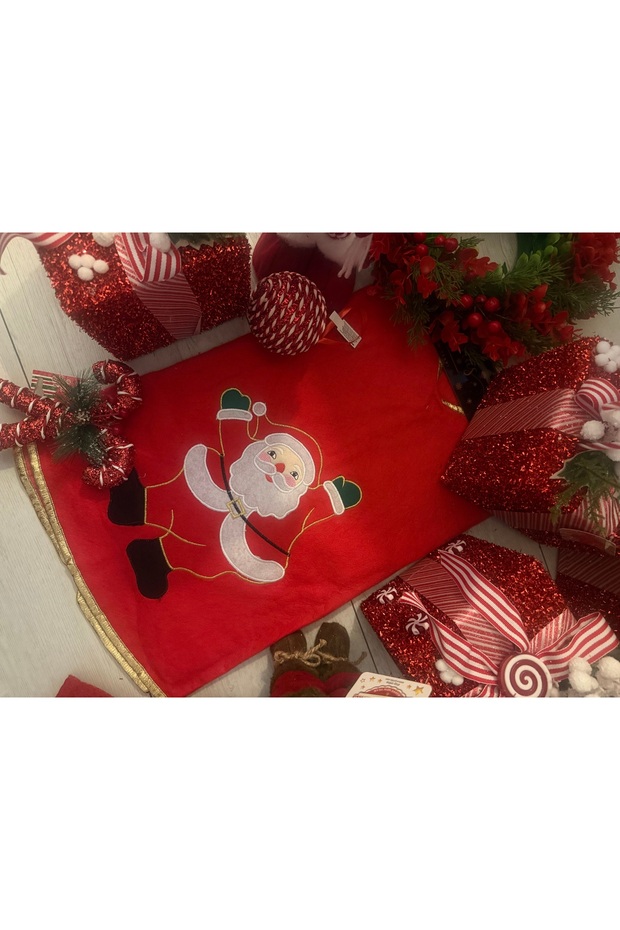 Santa Claus Patterned Red Christmas Tree Skirt / 106 cm Diameter Christmas Decoration